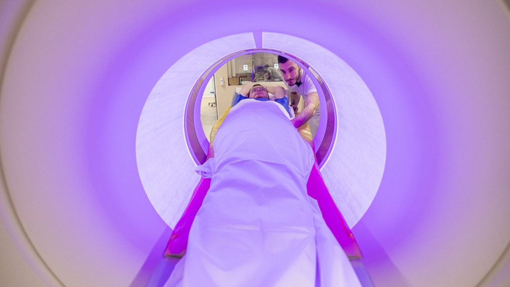 Beförderungen im ärztlichen Dienst der Radiologie KSBL